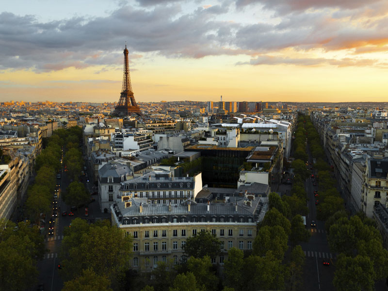 Eiffel Tower Oddizzi